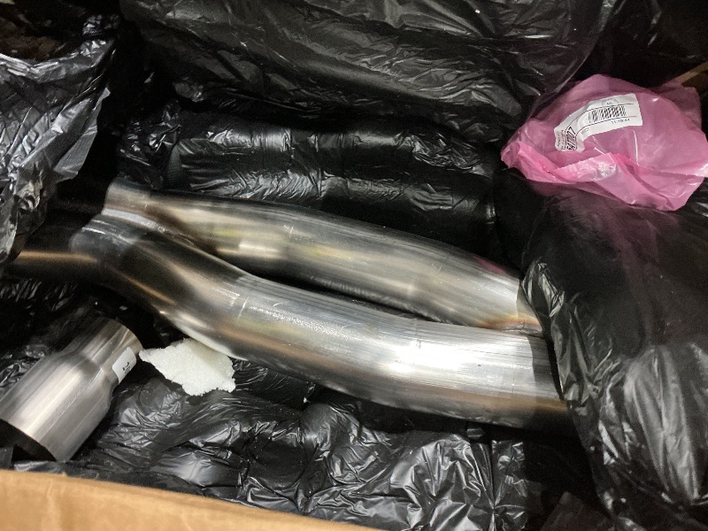 Photo 1 of *MISSING PARTS - See Clerk Notes*
Corsa 14335BLK Cat Back Exhaust with Black Tip (Ford Mustang GT)