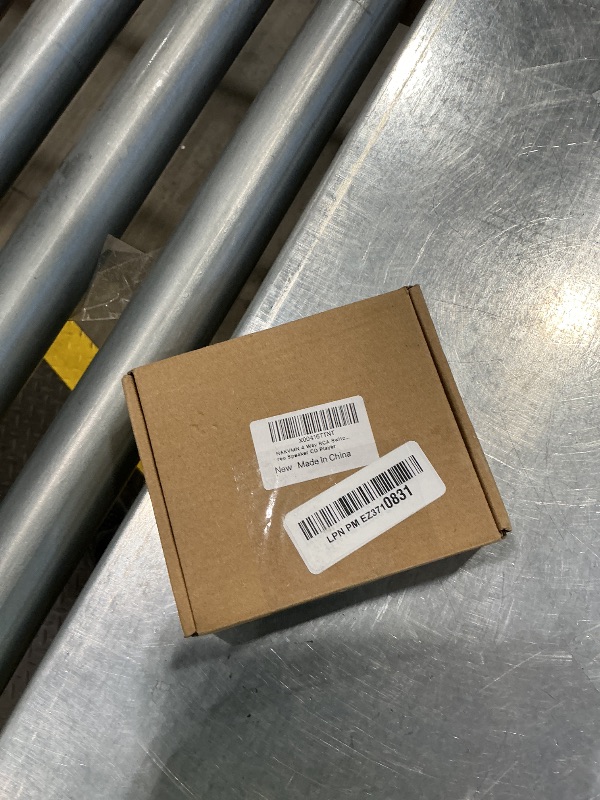 Photo 1 of 4 Way RCA Switcher 2 in 4 Out L/R Sound Channel Bi-Directional Audio Swith Splitter for DVD Stereo Speaker CD Player