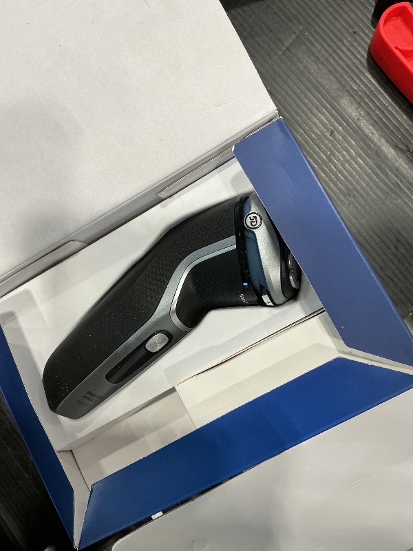 Photo 1 of Philips Norelco Shaver 3900 Series, Wet and Dry Electric Shaver, P-Cap, Travel Pouch, Charging Stand, Storm Blue, Model S3341/92