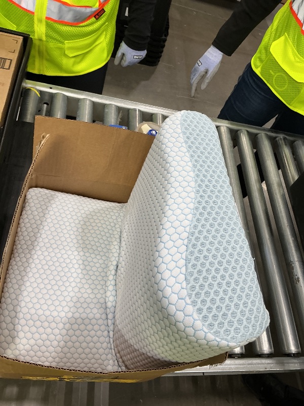 Photo 1 of *USED*
Anvo Memory Foam Pillow, Neck Contour Cervical Orthopedic Bed Pillow for Sleeping Side Back Stomach Sleeper, Ergonomic Design for Neck and Shoulder Pain Relief, Blue White, Firm