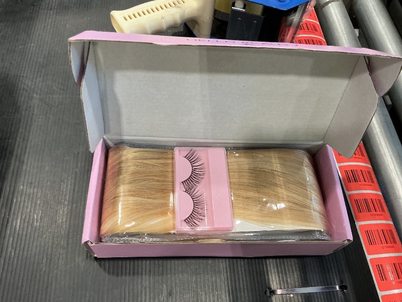 Photo 1 of *Factory Sealed*
Loxxy Tape In Extensions Human Hair Invisible Skin Weft Tape ins Natural Hair Extensions Ombre Color Light Golden Brown/Platinum Blonde With Light Brown Root #R8-12/60 20pcs 50g per Pack 22Inch