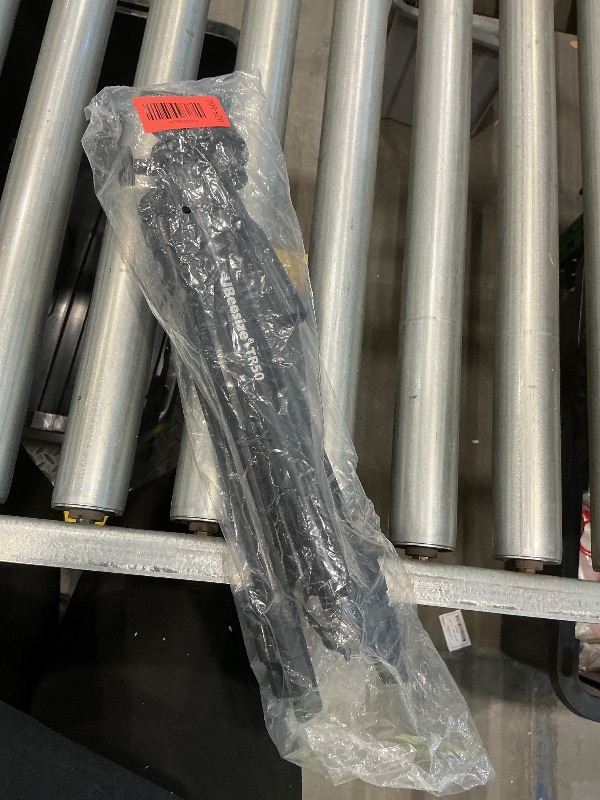 Photo 1 of ***MAJOR DAMAGE*** ***READ CLERK NOTES*** ubeesize TR50 tripod