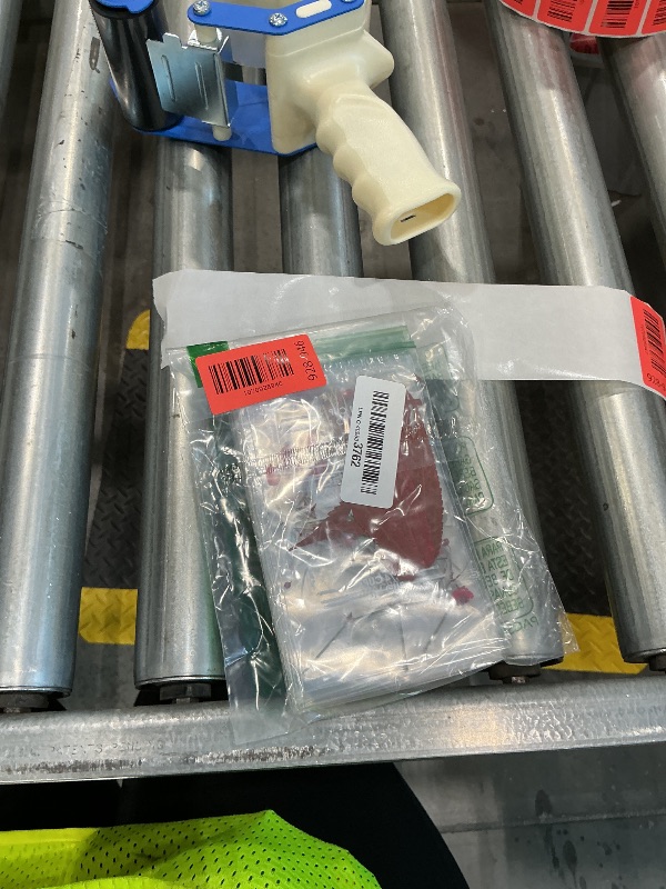 Photo 1 of 140 Pcs Dried Pressed Flowers for Resin, Real Pressed Flowers Dry Leaves Bulk Natural Herbs Kit for Scrapbooking DIY Art Crafts, Epoxy Resin Jewelry Molds, Candle, Soap Making, Nails Décor