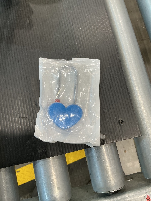 Photo 1 of ***SEE CLERK COMMENTS*** Gradleen Keyless Love Lock Single Heart Padlock, 2PCS Blue 3.5" 50mm Love Padlock for Lovelock Bridge, Wishing Tree(NO Key)