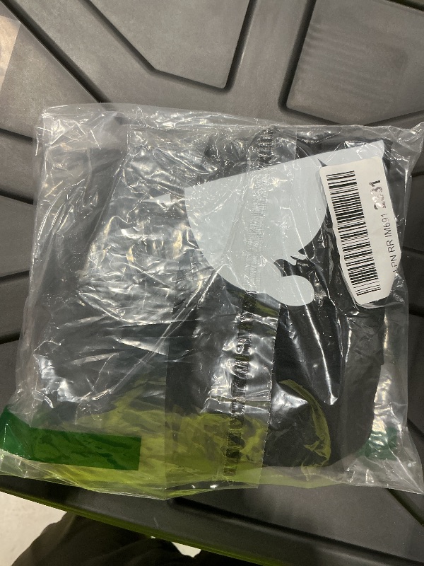 Photo 1 of *PARTIAL SET*
Matching Shirts for Couples Set for him and her Kissing Mickey and Minnie T-Shirt Valentine 30 Women XXL/Men S Black