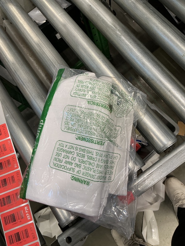 Photo 1 of *Minor Damages - See clerk notes*
AG Jeans Women's Mari Mid Rise Slim Straight Crop Jean, Size 27