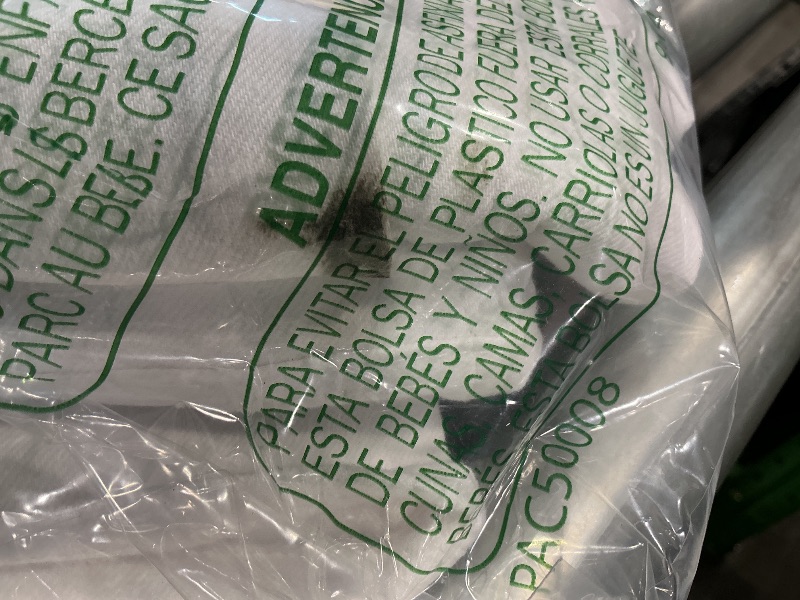 Photo 1 of *Minor Damages - See clerk notes*
AG Jeans Women's Mari Mid Rise Slim Straight Crop Jean, Size 27