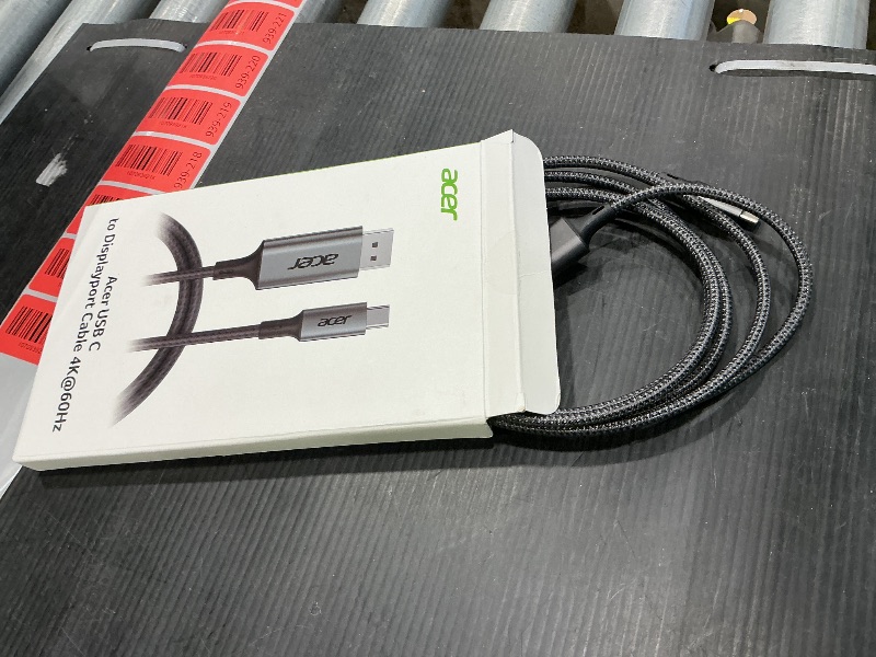 Photo 1 of acer USB C to DisplayPort Cable 6.6 FT (4K@60HZ 2K@165Hz), Type-C to DisplayPort Cord (Sturdy Aluminum, Plug & Play) Thunderbolt 3/4/5 Compatible with MacBook Pro/Air, iPhone 16 Pro/Max, XPS, Surface