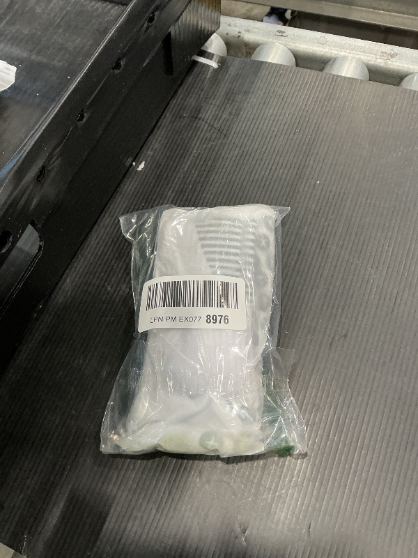 Photo 1 of *Missing Parts*
Maestro Soccer Grip Socks for Men and Women with Non-Slip Pads - Anti-Slip Socks Ideal for Football, Basketball, Sports - 3 Pack