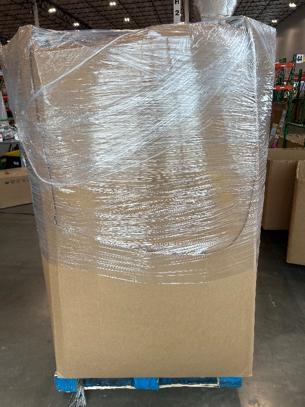 Photo 1 of Nellis Variety Box: Pallet | See Notes for Details/ non-refundable/ truck and trailer pick up only 