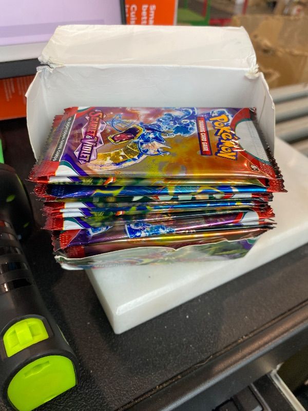 Photo 1 of **UNKNOWN MISSING**Pokémon TCG: Scarlet & Violet Booster Box