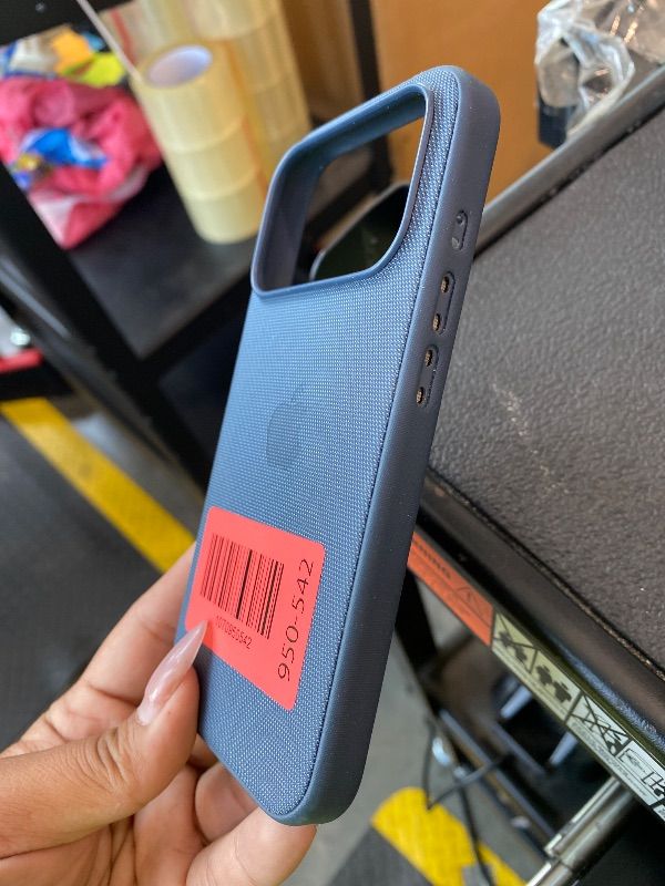 Photo 1 of *MISSING PARTS - see clerk notes*
Apple iPhone 17 Pro TechWoven Case with MagSafe - Blue ???????