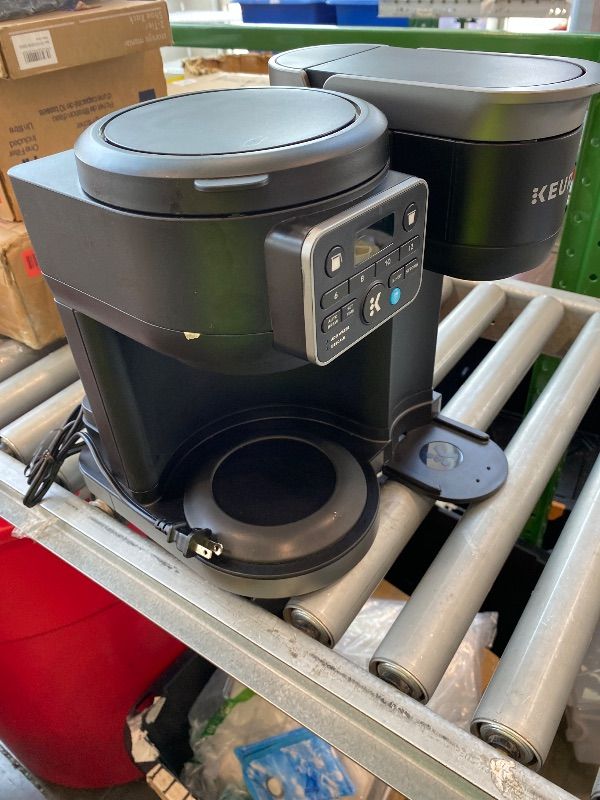Photo 1 of [NONFUNCTIONAL] Keurig K-Duo Hot & Iced Single Serve & Carafe Coffee Maker, MultiStream Technology, 72oz Reservoir (Gen 2)