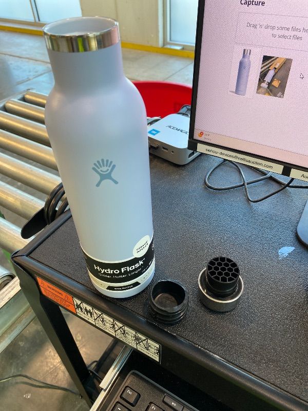 Photo 1 of *MAJOR DAMAGE* *SEE CLERK NOTES* Hydro Flask 25 Oz Ceramic Wine Bottle Surf