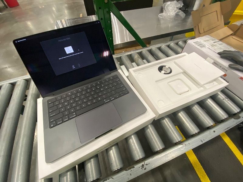 Photo 1 of *Locked - See Clerk Notes* Apple 2024 MacBook Pro Laptop with M4 chip with 10?core CPU and 10?core GPU: Built for Apple Intelligence, 14.2-inch Liquid Retina XDR Display, 16GB Unified Memory, 512GB SSD Storage; Space Black
