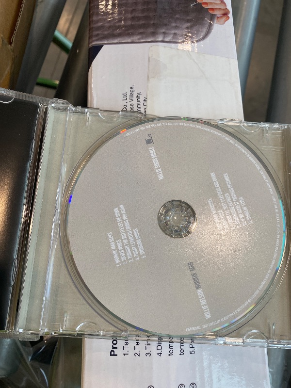 Photo 1 of ***CASE HAS A CRACK*** Workin’ Man: Willie Sings Merle