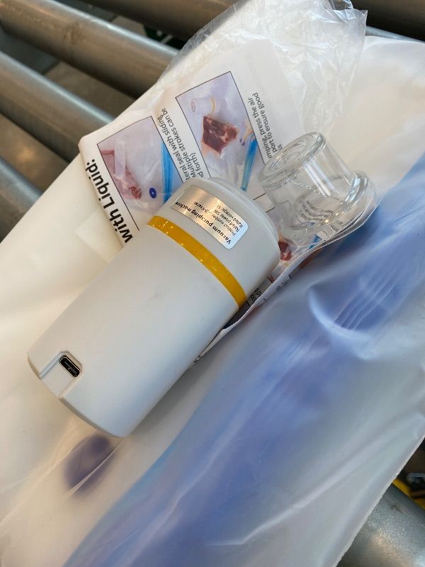 Photo 1 of *Minor Damaged - Check clerk notes*
42 PCS Sous Vide Vacuum Sealer Set - 30 Reusable Bags, 5 Clips and Sealing Clips for Anova, Joule Cookers