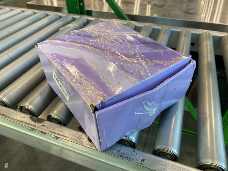 Photo 1 of *Major Damaged*Birthday Gifts for Women,Unique Relaxing Spa Gift Baskets for Women,Self Care Get Well Care Package,Mothers Day,Wife Bday Gift Ideas for Her Best Friend,Coworker,Sister,Teacher  **CANDLE LEAK**