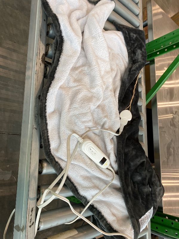 Photo 1 of *Minor Damaged* Medical king Heated Blanket, Machine Washable Extremely Soft & Comfortable Electric Blanket Throw Fast Heating with Hand Controller 10 Heating Settings & auto Shut-Off (Gray, 50 x 60)