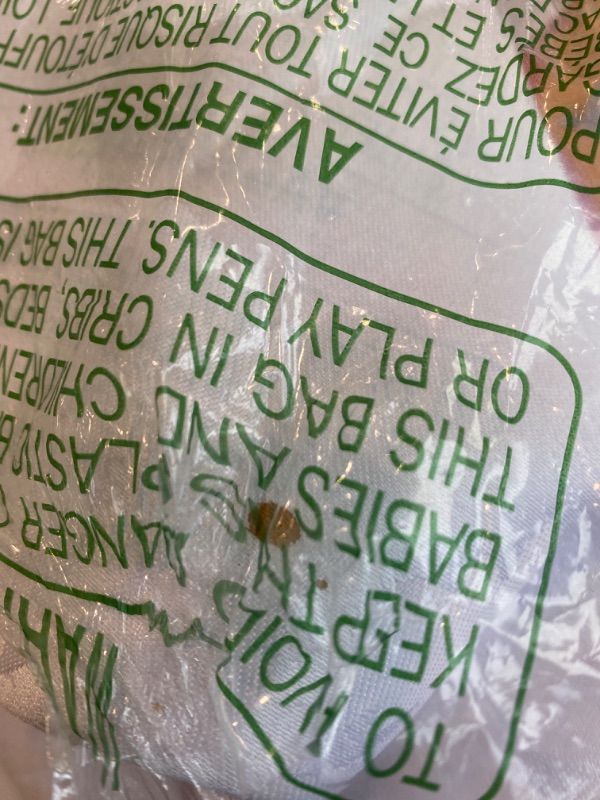 Photo 1 of **MINOR DAMAGE**
Romanstile Jacquard Rectangle Tablecloth - Waterproof Damask Floral Pattern Decorative Table Cloths Heavy Weight Fabric Table Covers for Dinner/Parties/Outdoor - 52 x 70 Inch, White