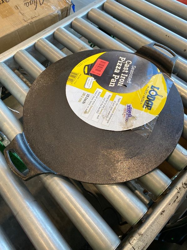 Photo 1 of *MINOR DAMAGE - USED*
Lodge Cast Iron Pizza Pan, 15 inch