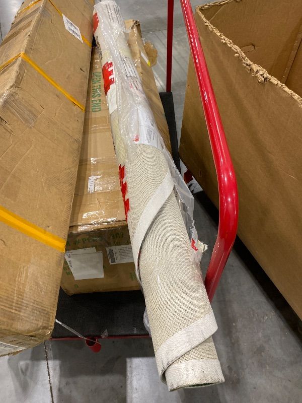 Photo 1 of *See Clerk Notes*
Tropical Round Rug 4ft, Watercolor Palm Leaves Pattern Low Pile Circle Carpet, Non-Slip Washable & Non-Shedding Indoor Mat for Bedroom, Entrance, Office Decor