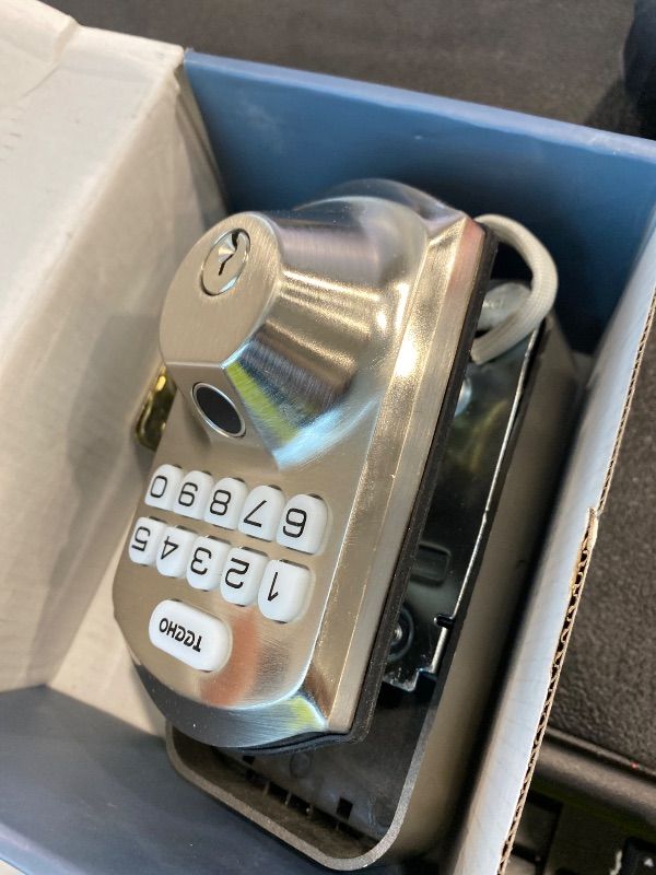Photo 1 of *UNTESTED*
Veise VE017 Fingerprint Smart Door Lock, App Control, 8-in-1 Keyless Entry, Auto Lock, Emergency Power Port, Electronic Touchscreen Keypad, Biometric Smart Locks for Front Door, Satin Nickel