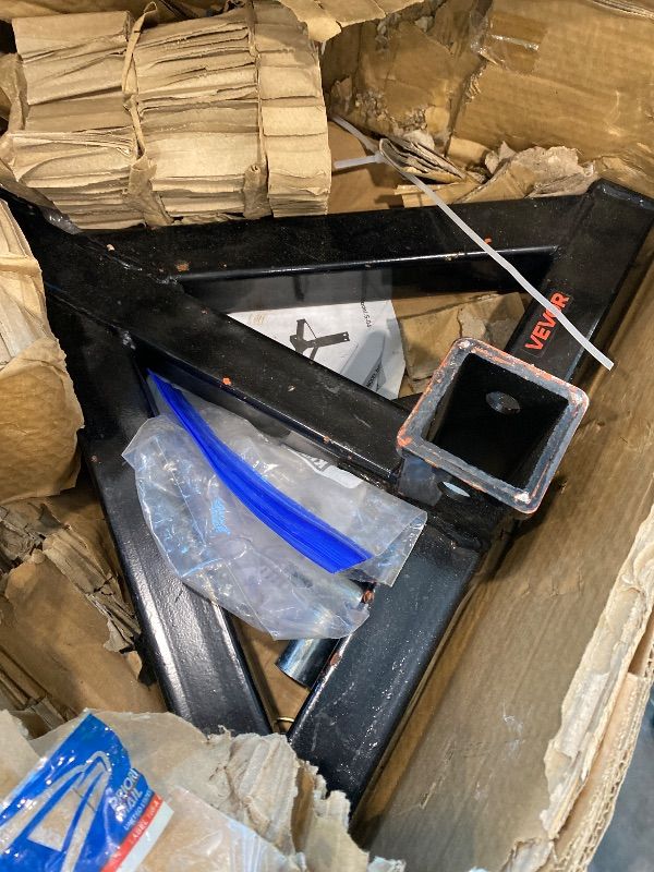 Photo 1 of ****CHECKED  7/10 - AS IS/NO RETURNS - SALE FINAL - FOR PARTS ONLY****VEVOR 3 Point Trailer Hitch 2 in Receiver, 3pt Quick Hitch Attachment with 3 Trailer Balls, Tractor Tow Drawbar Adapter, Compatible with Kubota, Mahindra, Ford, Yanmar, John Deere, Mass