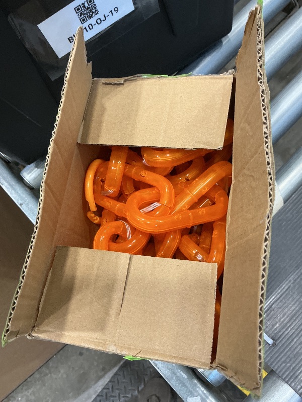 Photo 1 of 10FT Battery Halloween Chain String Lights, Waterproof Orange Plastic Chain Lights for Halloween Decorations Indoor/Outdoor, 8 Lighting Modes, Led halloween Lights for Skeleton Dog, Lawn Porch Decor