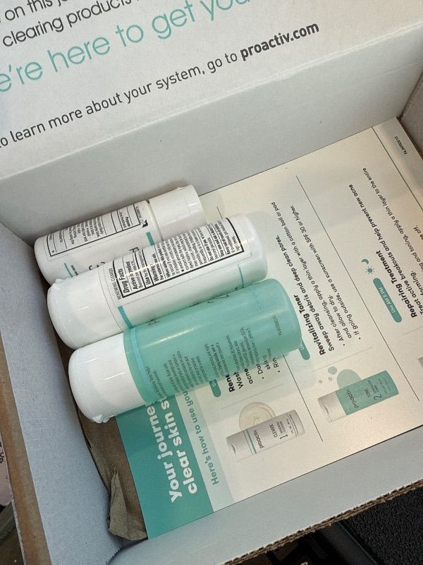 Photo 1 of **USED**
Proactiv 3 Step Acne Treatment - Benzoyl Peroxide Face Wash, Repairing Acne Spot Treatment for Face and Body, Exfoliating Toner - 30 Day Complete Acne Skin Care Kit