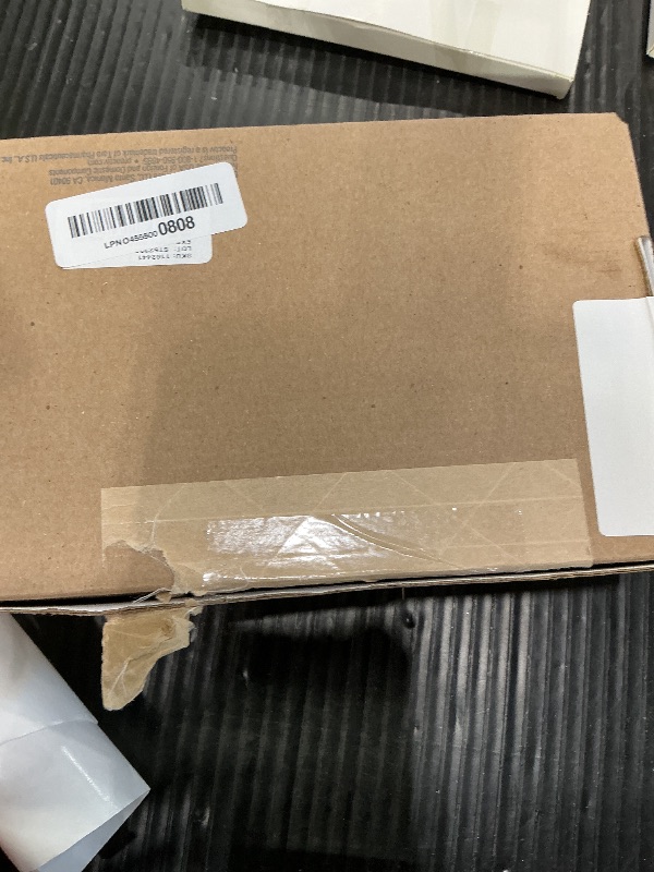 Photo 1 of **USED**
Proactiv 3 Step Acne Treatment - Benzoyl Peroxide Face Wash, Repairing Acne Spot Treatment for Face and Body, Exfoliating Toner - 30 Day Complete Acne Skin Care Kit