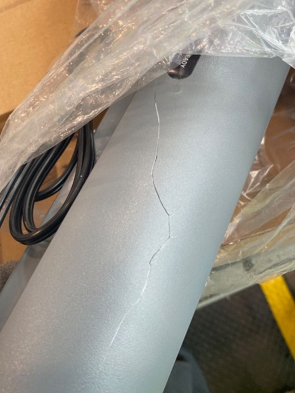 Photo 1 of *Major Damaged*
Scotch TL901X Thermal Laminator, 1 Laminating Machine, Gray, Laminate School Assignments and Documents, for Dorm Room or School Supplies, 9 in. *See Clerk Notes*