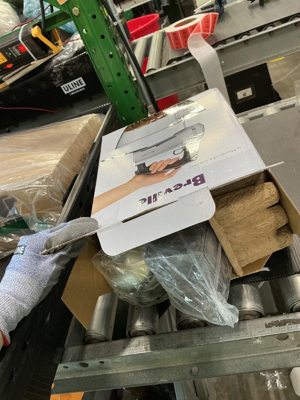 Photo 1 of *USED*
Breville Handy Mixer BHM800SIL, Silver