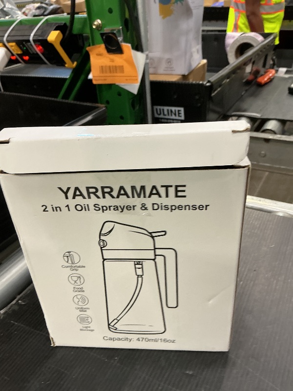 Photo 1 of ***MISSING PIECE*** YARRAMATE 2PCS 16oz/470ml Oil Sprayer for Cooking with Stickers, Food-Grade 2 in 1 Olive Oil Dispenser Bottle for Kitchen, Premium Dark Green Glass Oil Bottle for Air Fryer, BBQ (White & Green)