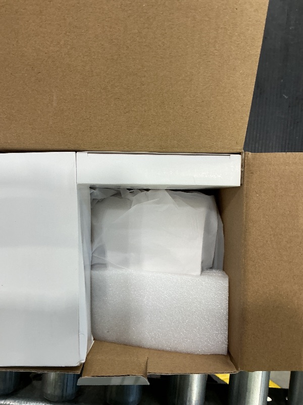 Photo 1 of ?Electric Focus?Mini Projector, Projector 4K 1080P Support, 260 ANSI Lumens Projector with Wifi and Bluetooth, Upgrade Smart Proyector, 5w Speaker, Auto Keystone Correction 35"-130" Screen HY300 Plus