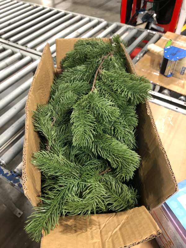 Photo 1 of ** NEEDS BATTERIES**
2PCS 9ft Pre-Lit Christmas Garland, Artificial Lighted Norfolk Pine Garland with Multi-Color Lights, Battery Operated Garland for Mantle Stairs Table Fireplace Xmas Decoration Outdoor & Indoor