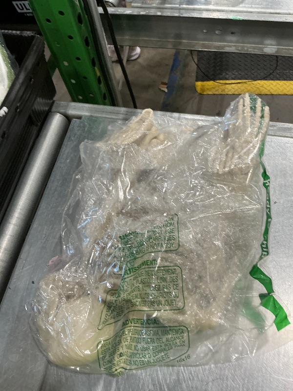 Photo 1 of **UNTESTED**
GCNBCNB Halloween Skeleton Decorations,36" Posable Human Skeleton Decorations for Halloween Party Decor, Haunted House Props Indoor Outdoor Decoration