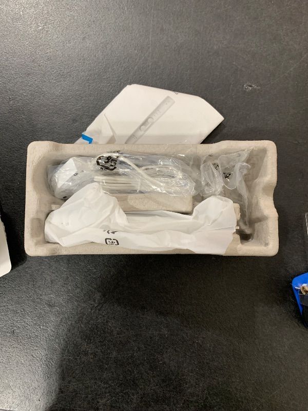 Photo 1 of Philips Sonicare Protective Clean 6100 Electric Tooth Brush, Hx6877/21, 1 Pound