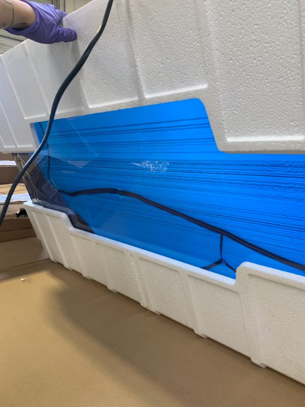 Photo 1 of Samsung 50-Inch Class Crystal UHD U8000F 4K Smart TV (2025 Model) Endless Free Content, Crystal Processor 4K, MetalStream Design, Knox Security, Alexa Built-in
////FOR PARTS ONLY////