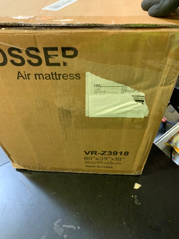 Photo 1 of VOSSER Twin Air Mattress with Built in Pump,18''Inflatable Mattress 2 Mins Self-Inflation/Deflation,XL-Long Blow up Mattress Thicker,Flocked Top Air Bed with Storage Bag for Home, Camping & Guests