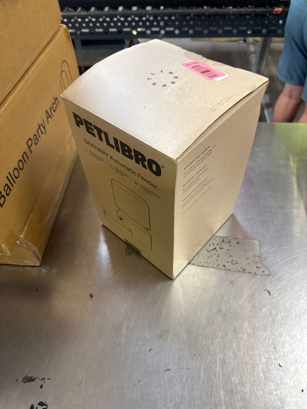 Photo 1 of PETLIBRO Automatic Cat Feeder – 3L Programmable Pet Food Dispenser with Freshness Preservation, Timed Portion Control, Voice Meal Call & Dual Power Supply, Healthy Feeding for Cats & Small Dogs White