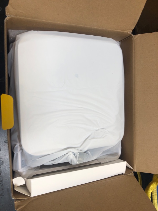 Photo 1 of Smart Projector with 4K 8K Support, Mini Projector with Wifi6 and Bluetooth5.4, 600 ANSI, Auto Focus & Obstacle Avoidance 1080P Portable Movie Proyector for Home Outdoor, Magcubic HY350Max