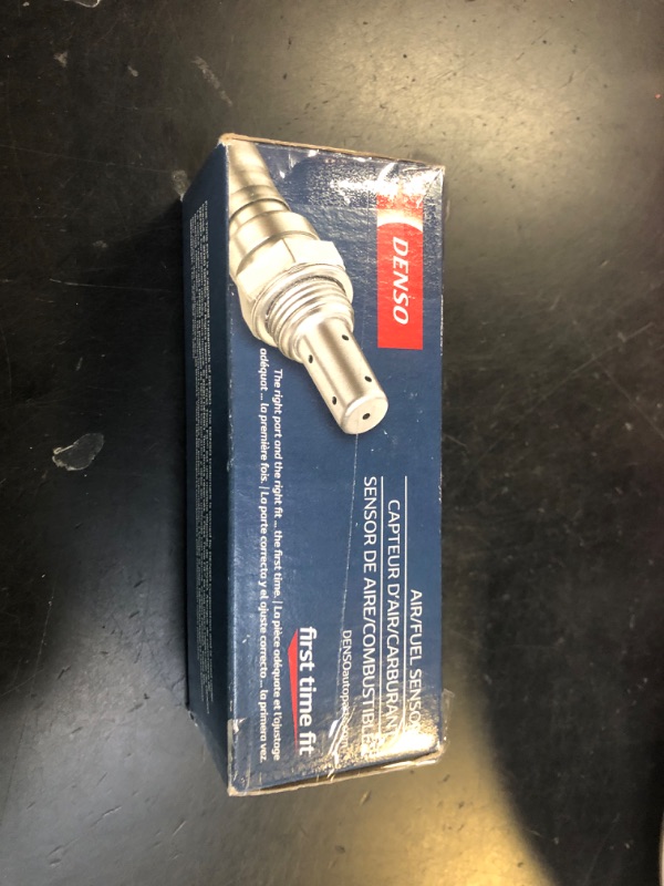 Photo 1 of Denso 234-9070 Air Fuel Ratio Sensor