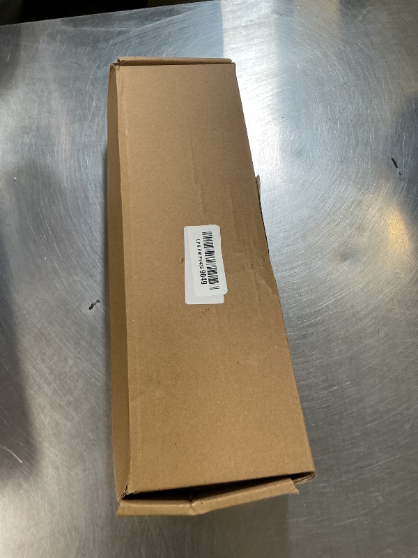 Photo 1 of IPOPU Purple Carnations Artificial Flowers,6PCS Real Touch Faux Flowers 20'' Artificial Silk Carnations with Stems for Wedding Bouquet Party Table Centerpieces Home Decor (Purple)