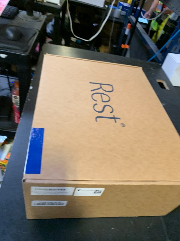 Photo 1 of REST® Evercool® Cooling Comforter, Full/Queen, Blanket for Hot Sleepers, All Season Bedding to Keep Cool for Night Sweats, Breathable Lightweight Blanket, 90"x90" Inches, Snow Ivory