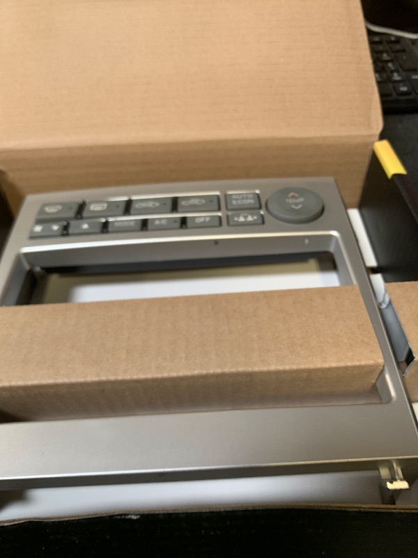 Photo 1 of Metra Electronics 95-7605 Turbo2 Double-DIN Dash Kit Fits Non-NAV 2005-2007 Infiniti G35