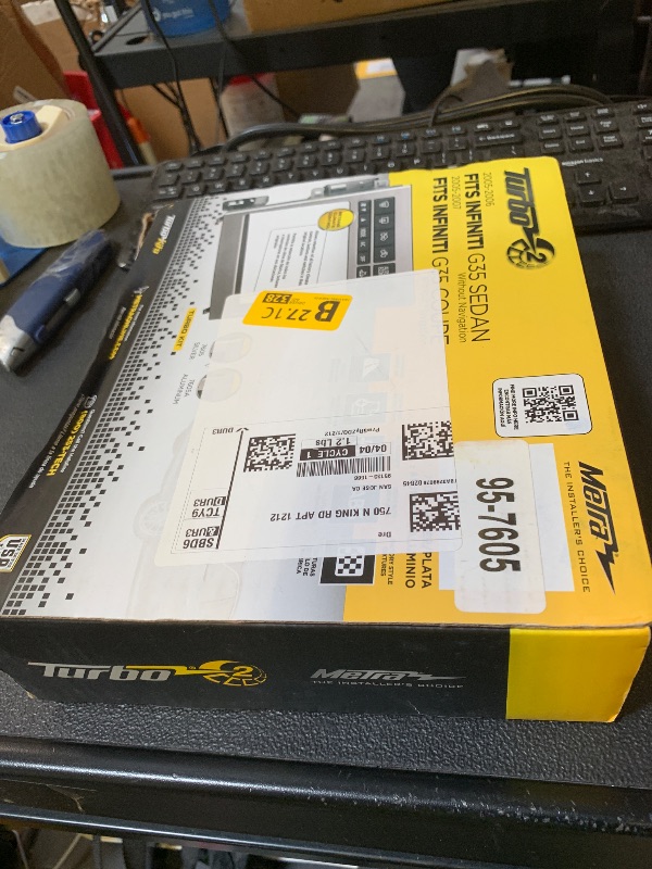 Photo 1 of Metra Electronics 95-7605 Turbo2 Double-DIN Dash Kit Fits Non-NAV 2005-2007 Infiniti G35