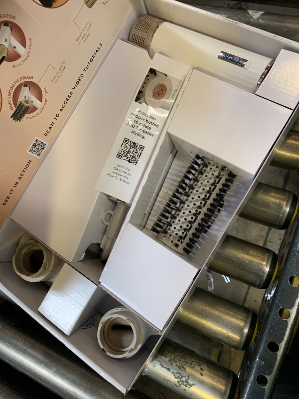 Photo 1 of Shark Hair Dryer | SpeedStyle | No Heat Damage Hair Styling Tool | 3 Styling Tools Included | Portable & Powerful Blow Dryer | Best for Straight & Wavy Hair | Silk | HD331