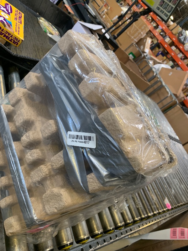 Photo 1 of WHUTO Cold Press Juicer, Wide Feed Chute Juicer Machines, Stainless Steel Slow Masticating Juicers Easy to Clean, Vegetables & Fruits Juice Extractor, High Juice Yield, Black Auger