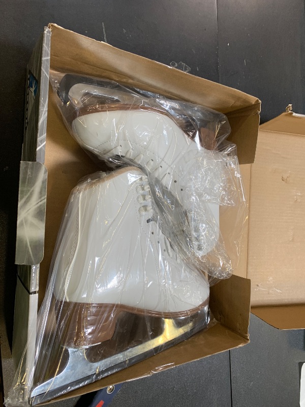 Photo 1 of Jackson Ultima JS1490 Mystique Womens Figure Ice Skates/Color: White Size: Adult 7